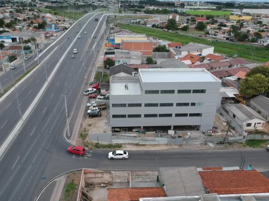 Imóveis Comerciais para locacao no Vila Maria Antonieta em Pinhais com 330m² por R$ 4.000,00