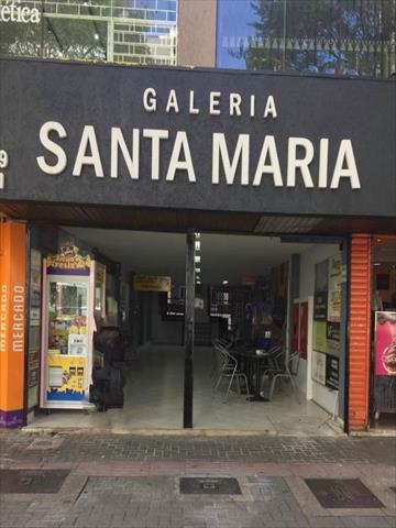 Loja para locacao no Centro em Curitiba com 80,00m² por R$ 2.200,00